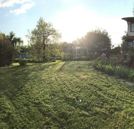 Pietrasanta - Versilia - Arzilla Garden Con Piscina